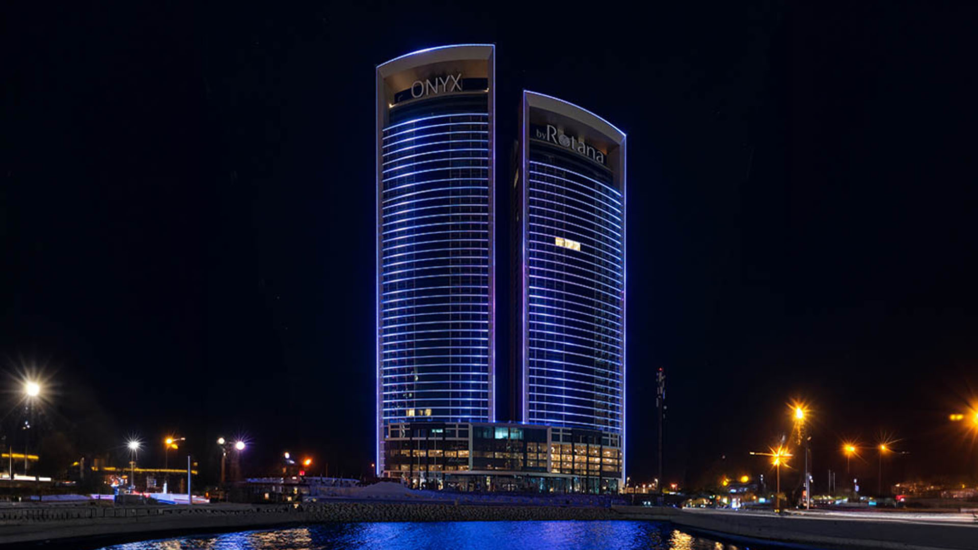 Facade Lighting Image