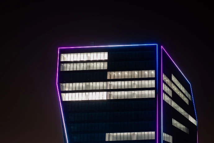 facade lighting